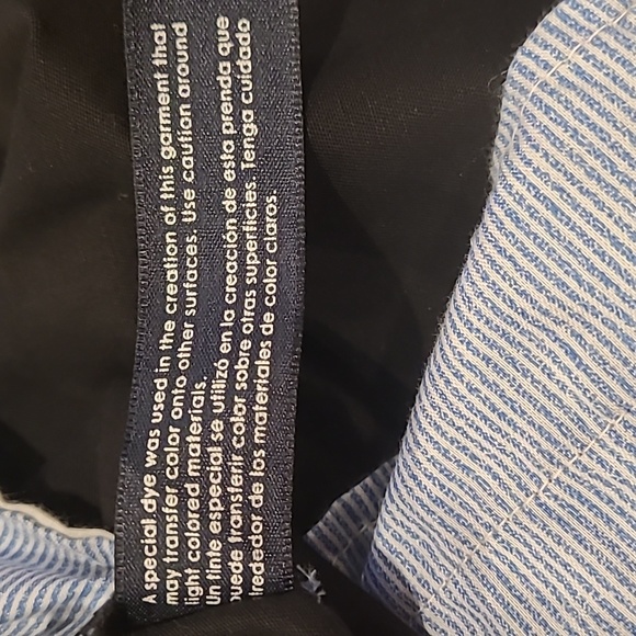 Tommy Hilfiger shorts - Picture 7 of 7